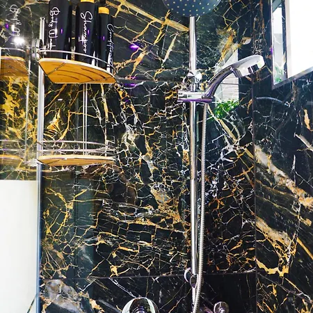 Apartamento Domus Zeus *